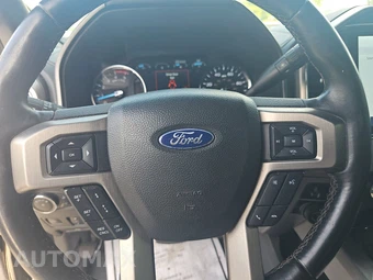 2022 Ford Super Duty F-450 Platinum Crew Cab Long Bed DRW - miniatura 10