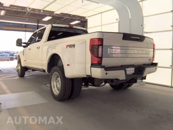 2022 Ford Super Duty F-450 Platinum Crew Cab Long Bed DRW - miniatura 2