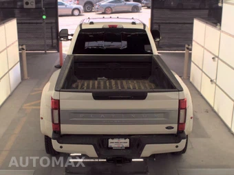 2022 Ford Super Duty F-450 Platinum Crew Cab Long Bed DRW - miniatura 23