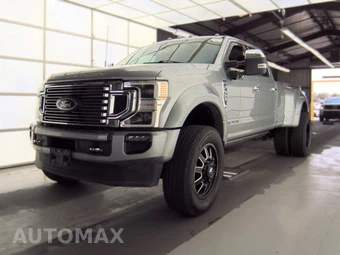 2022 Ford Super Duty F-450 Platinum Crew Cab Long Bed DRW