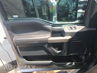 2022 Ford Super Duty F-450 Platinum Crew Cab Long Bed DRW - miniatura 9
