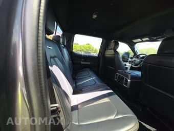 2022 Ford Super Duty F-450 Platinum Crew Cab Long Bed DRW - miniatura 16