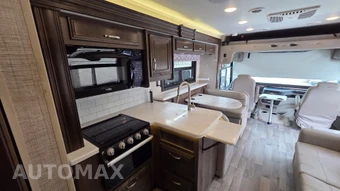 2022 Ford Super Duty F-53 Class A Motorhome Chassis DRW - miniatura 18