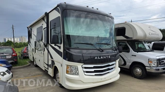 2022 Ford Super Duty F-53 Class A Motorhome Chassis DRW - miniatura 2