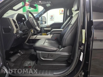 2022 Ford Super Duty F-550 Cab Chassis Lariat Crew Cab DRW - miniatura 10