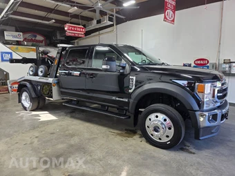 2022 Ford Super Duty F-550 Cab Chassis Lariat Crew Cab DRW - miniatura 8