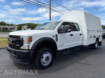 2022 Ford Super Duty F-550 Cab Chassis XL Crew Cab DRW - miniatura 3