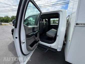 2022 Ford Super Duty F-550 Cab Chassis XL Crew Cab DRW - miniatura 41