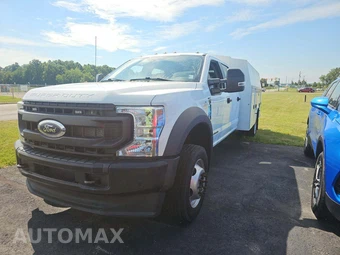2022 Ford Super Duty F-550 Cab Chassis XL Crew Cab DRW