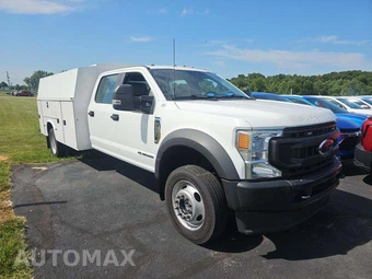 2022 Ford Super Duty F-550 Cab Chassis XL Crew Cab DRW - miniatura 4