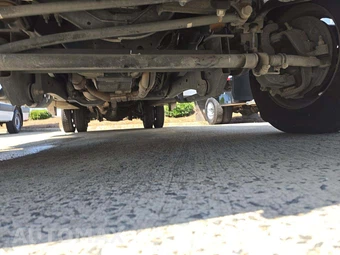 2022 Ford Super Duty F-550 Cab Chassis XL Regular Cab DRW - miniatura 17