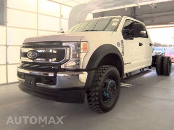 2022 Ford Super Duty F-550 Cab Chassis XLT Crew Cab DRW