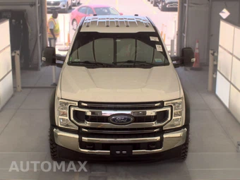 2022 Ford Super Duty F-550 Cab Chassis XLT Crew Cab DRW - miniatura 2