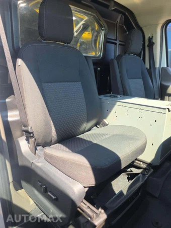 2022 Ford Transit 150 Cargo Van Low Roof 130.0" WB - miniatura 16