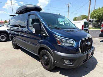 2022 Ford Transit 150 Cargo Van Low Roof 130.0" WB - miniatura 3