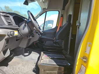 2022 Ford Transit 250 Cargo Van High Roof 148.0" WB - miniatura 7