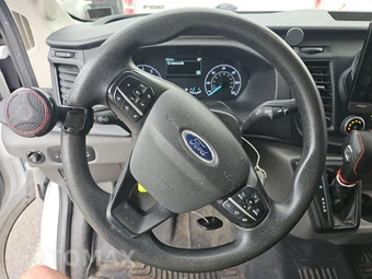 2022 Ford Transit 250 Cargo Van High Roof 148.0" WB - miniatura 10