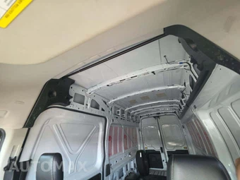 2022 Ford Transit 250 Cargo Van High Roof 148.0" WB - miniatura 11