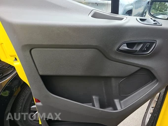 2022 Ford Transit 250 Cargo Van High Roof 148.0" WB - miniatura 9