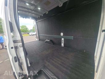 2022 Ford Transit 250 Cargo Van High Roof 148.0" WB - miniatura 11