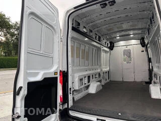 2022 Ford Transit 250 Cargo Van High Roof 148.0" WB - miniatura 13