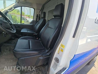 2022 Ford Transit 250 Cargo Van Low Roof 130.0" WB - miniatura 6