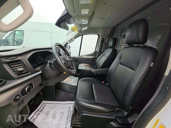 2022 Ford Transit 250 Cargo Van Low Roof 130.0" WB - miniatura 6