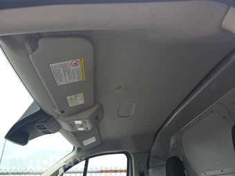 2022 Ford Transit 250 Cargo Van Low Roof 130.0" WB - miniatura 17