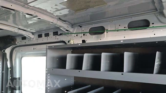 2022 Ford Transit 250 Cargo Van Medium Roof 130.0" WB - miniatura 19