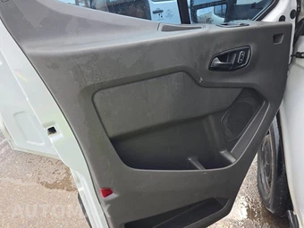 2022 Ford Transit 250 Cargo Van Medium Roof 148.0" WB - miniatura 9