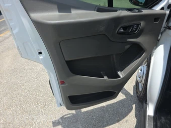 2022 Ford Transit 350 Cargo Van Low Roof 148.0" WB - miniatura 9