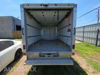 2022 Ford Transit 350 HD Cab Chassis 9950 GVWR DRW - miniatura 19