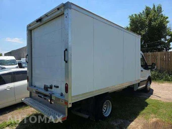 2022 Ford Transit 350 HD Cab Chassis 9950 GVWR DRW - miniatura 3