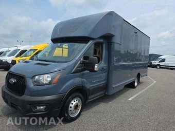 2022 Ford Transit 350 HD Cutaway 9950 GVWR DRW