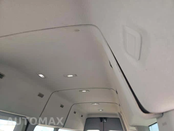 2022 Ford Transit 350 HD Passenger Wagon XLT DRW High Roof 148.0" WB - miniatura 11