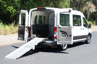 2022 Ford Transit 350 Passenger Wagon XL Medium Roof 148.0" WB - samochód z USA z aukcji Manheim, oferta Kup Teraz w AUTOMAX