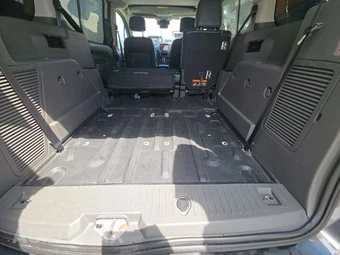 2022 Ford Transit Connect Passenger Wagon XL Minivan w/Rear Symmetrical Doors 120.6" WB - miniatura 16