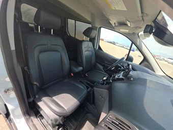 2022 Ford Transit Connect Passenger Wagon XL Minivan w/Rear Symmetrical Doors 120.6" WB - miniatura 8