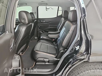 2022 GMC Acadia AT4 4SB - miniatura 16