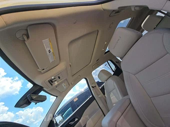 2022 GMC Acadia Denali - miniatura 11