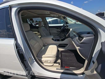 2022 GMC Acadia Denali - miniatura 19