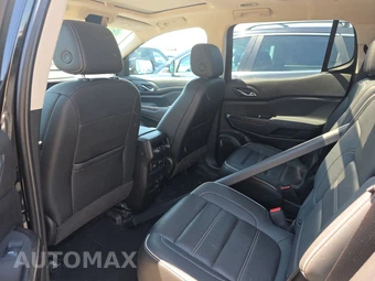 2022 GMC Acadia Denali - miniatura 13