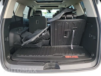 2022 GMC Acadia Denali - miniatura 16