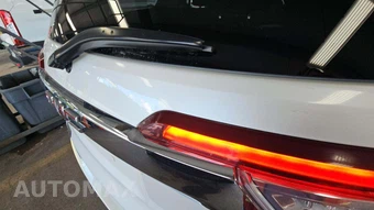 2022 GMC Acadia Denali - miniatura 21