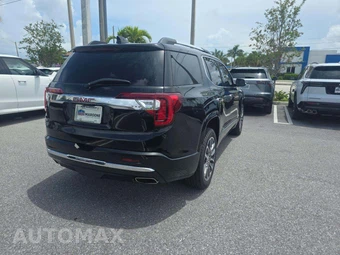 2022 GMC Acadia Denali 5SA - miniatura 3