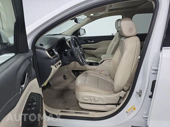 2022 GMC Acadia Denali 5SA - miniatura 7