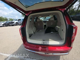 2022 GMC Acadia Denali 5SA - miniatura 15