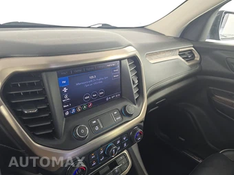2022 GMC Acadia Denali 5SA - miniatura 11