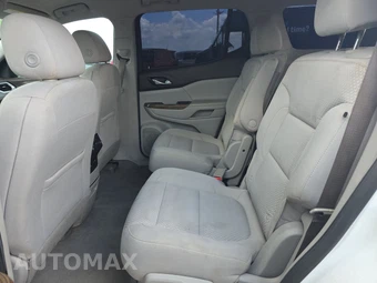 2022 GMC Acadia SLE 3SA – miniatura 13