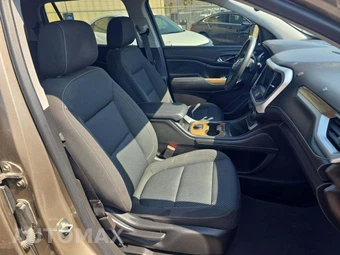 2022 GMC Acadia SLE 3SA - miniatura 19